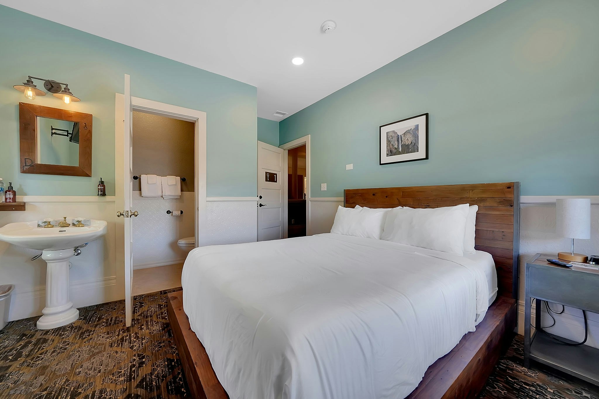 The Groveland Hotel 7/31