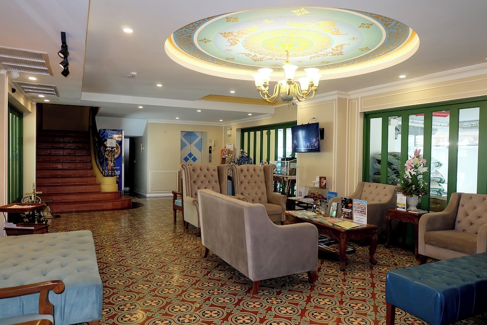 Siri Heritage Bangkok Hotel 56/71