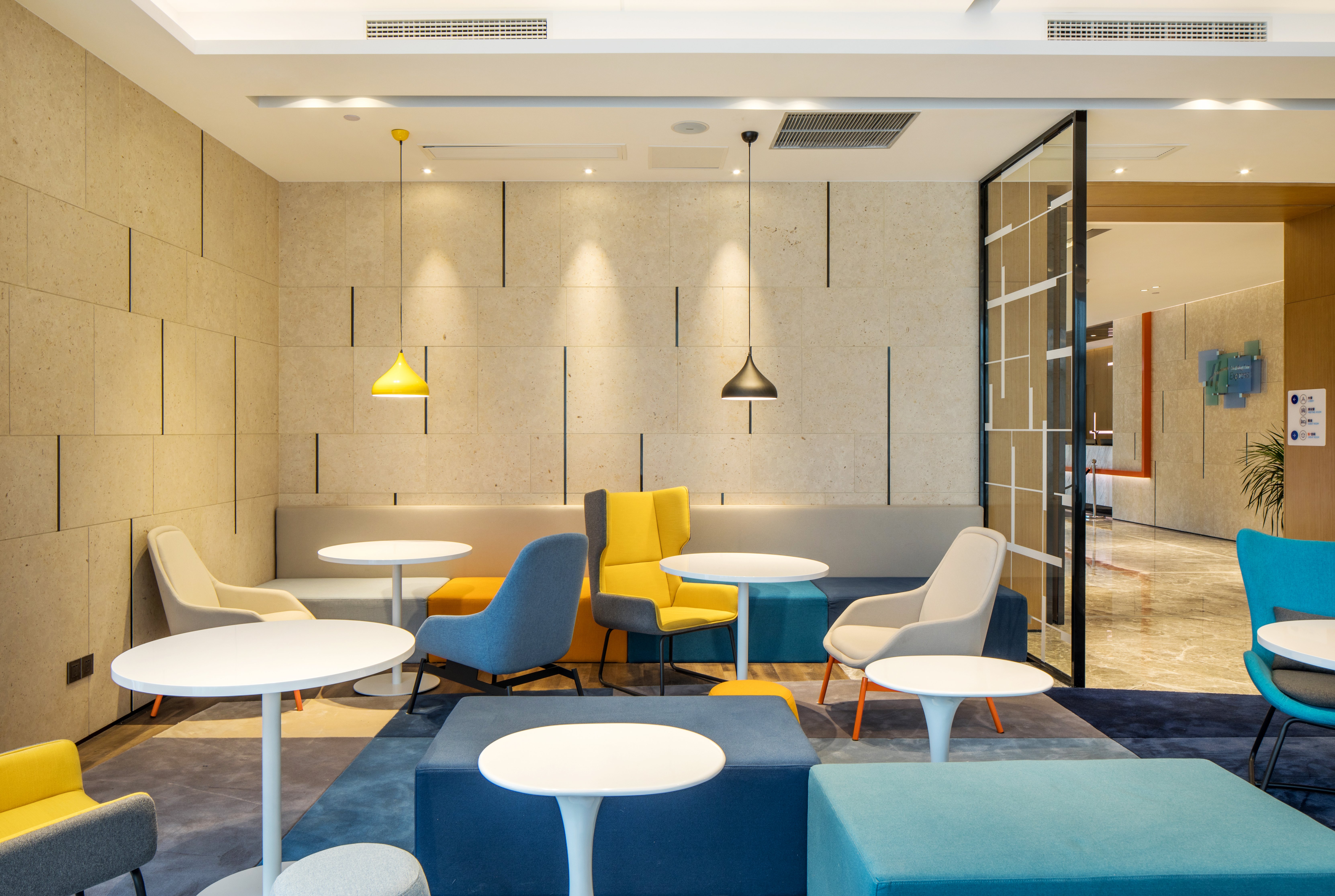 Holiday Inn Express Shaoxing Paojiang 20/29