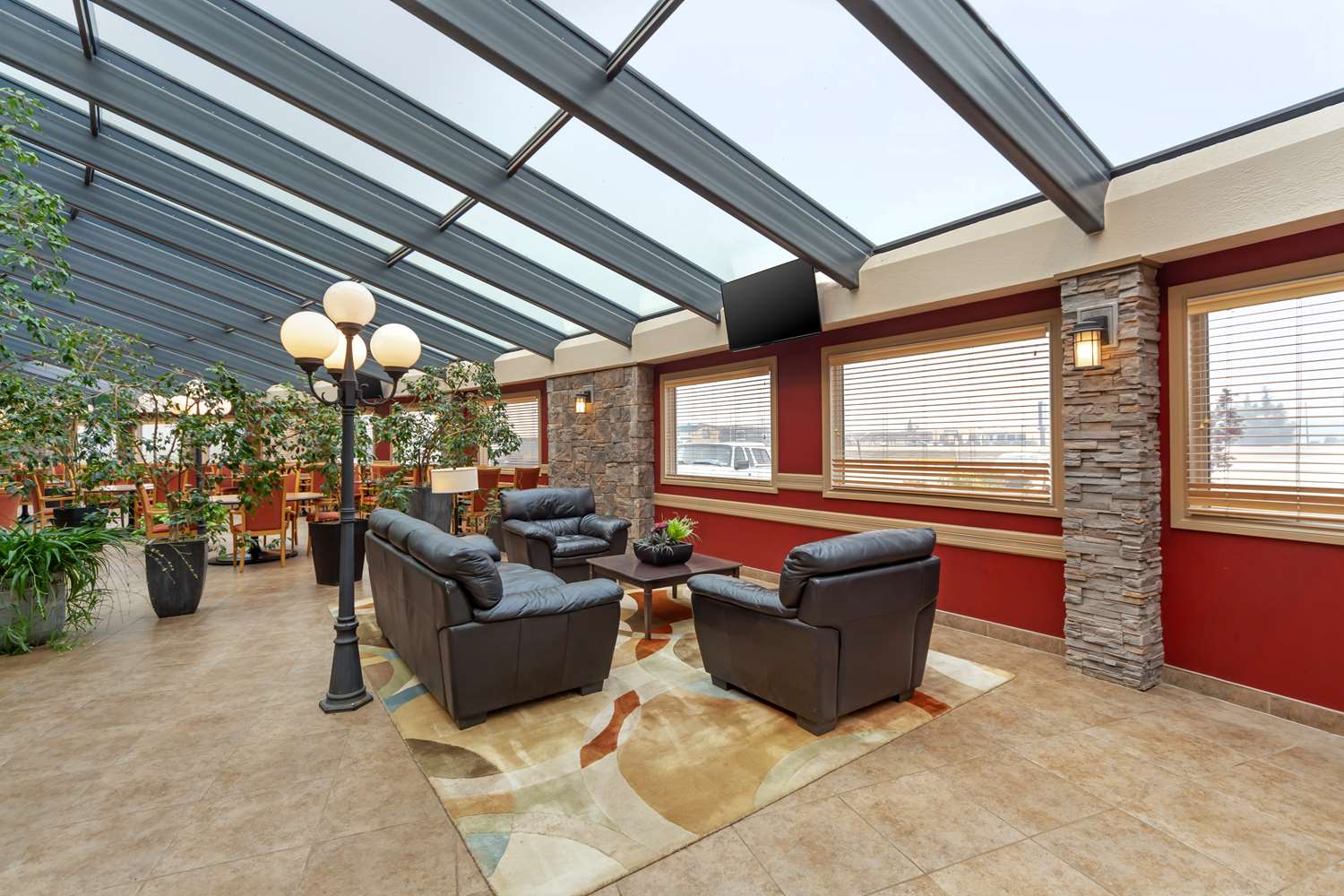 Best Western Plus Mirage Hotel and Resort 11/22