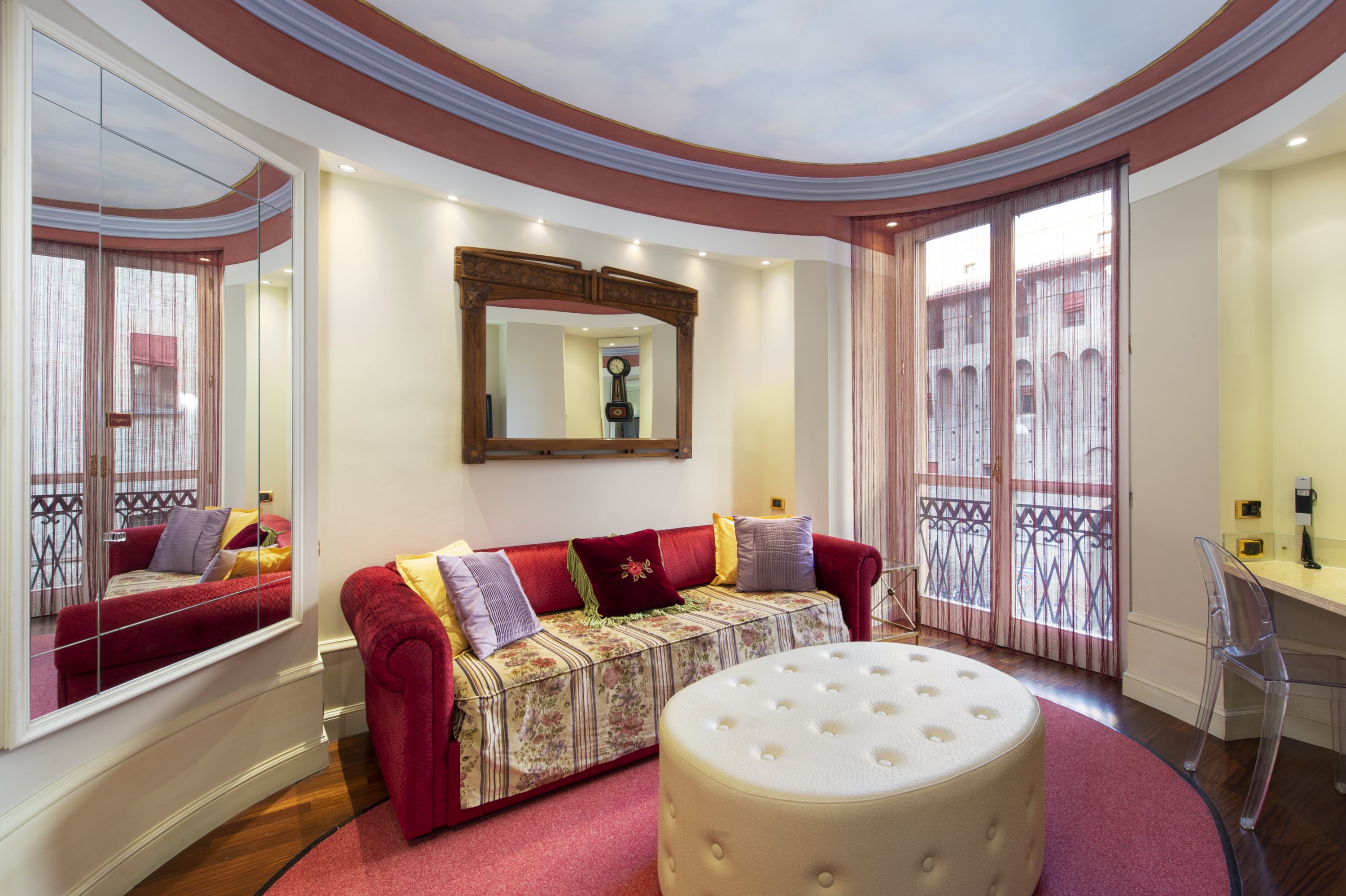 Art Hotel Orologio 61/81