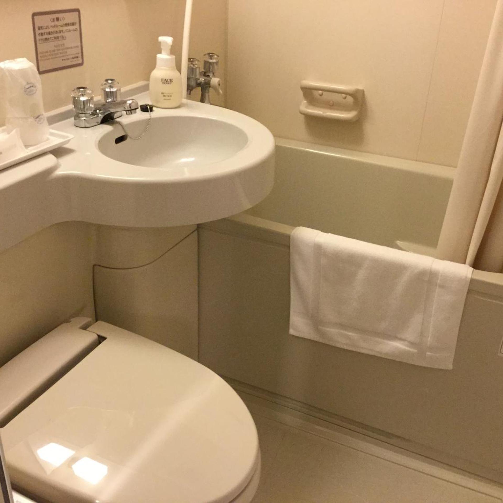 Castle Inn Sendai 58/60