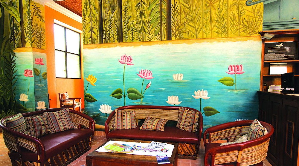 Hotel Casa San Angel 37/68
