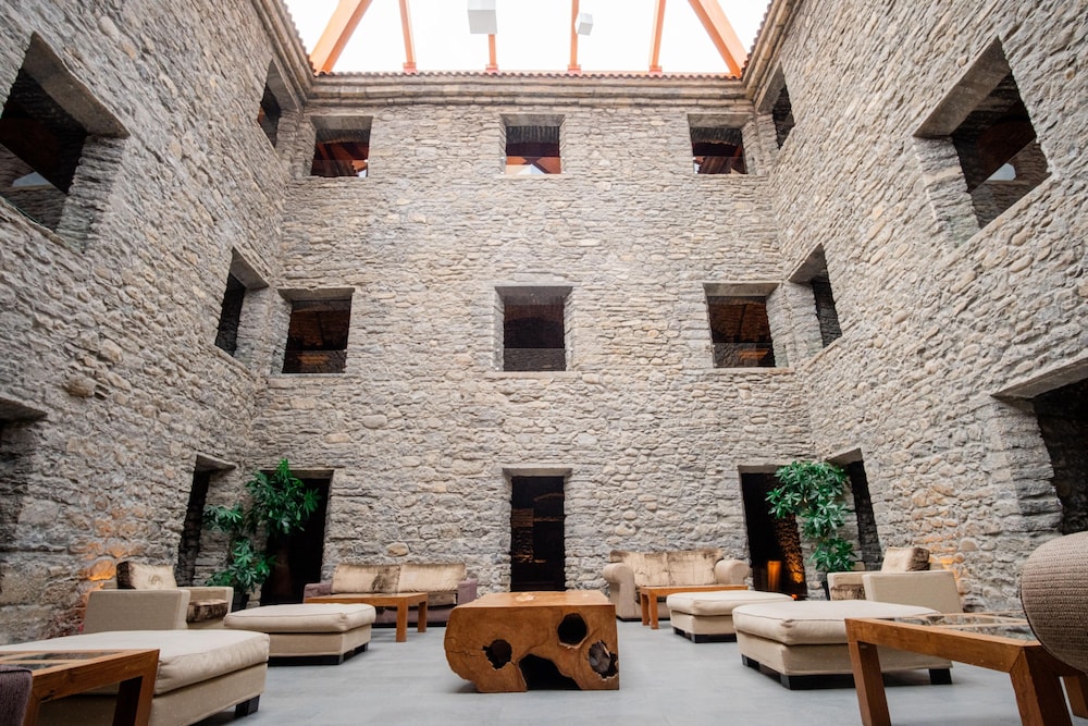 Hotel & Spa Monasterio de Boltana 3/40