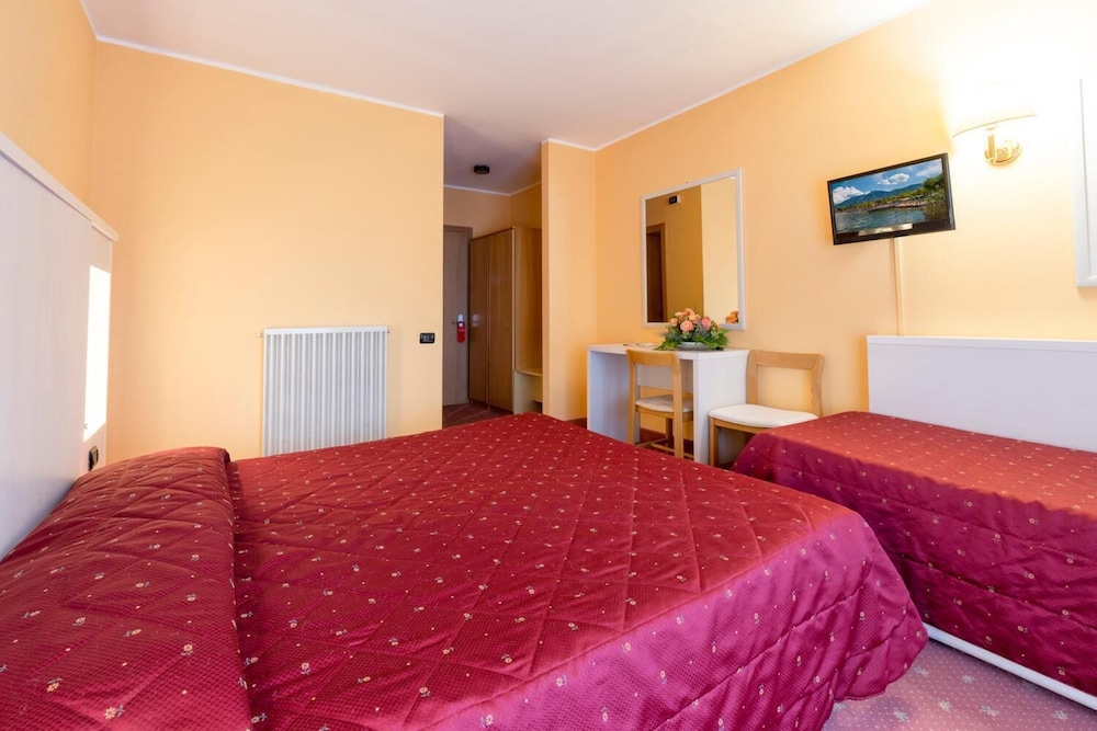 HOTEL BAVARIA 17/30