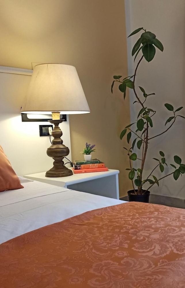 Leonardo Hotel 52/63
