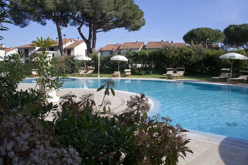Relais & Residence Villa Mazzanta 41/50