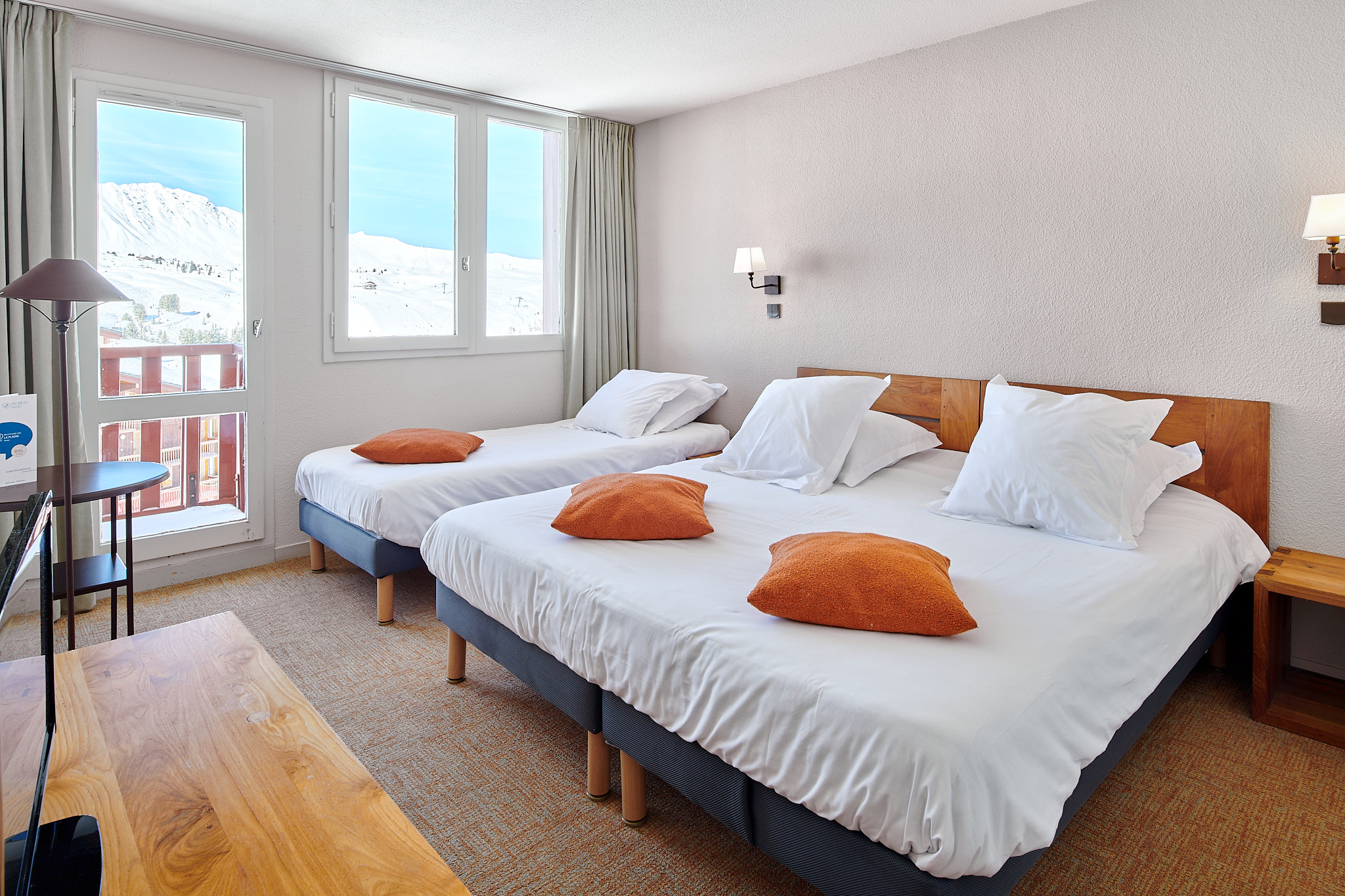 Comfort, Triple, Slope View