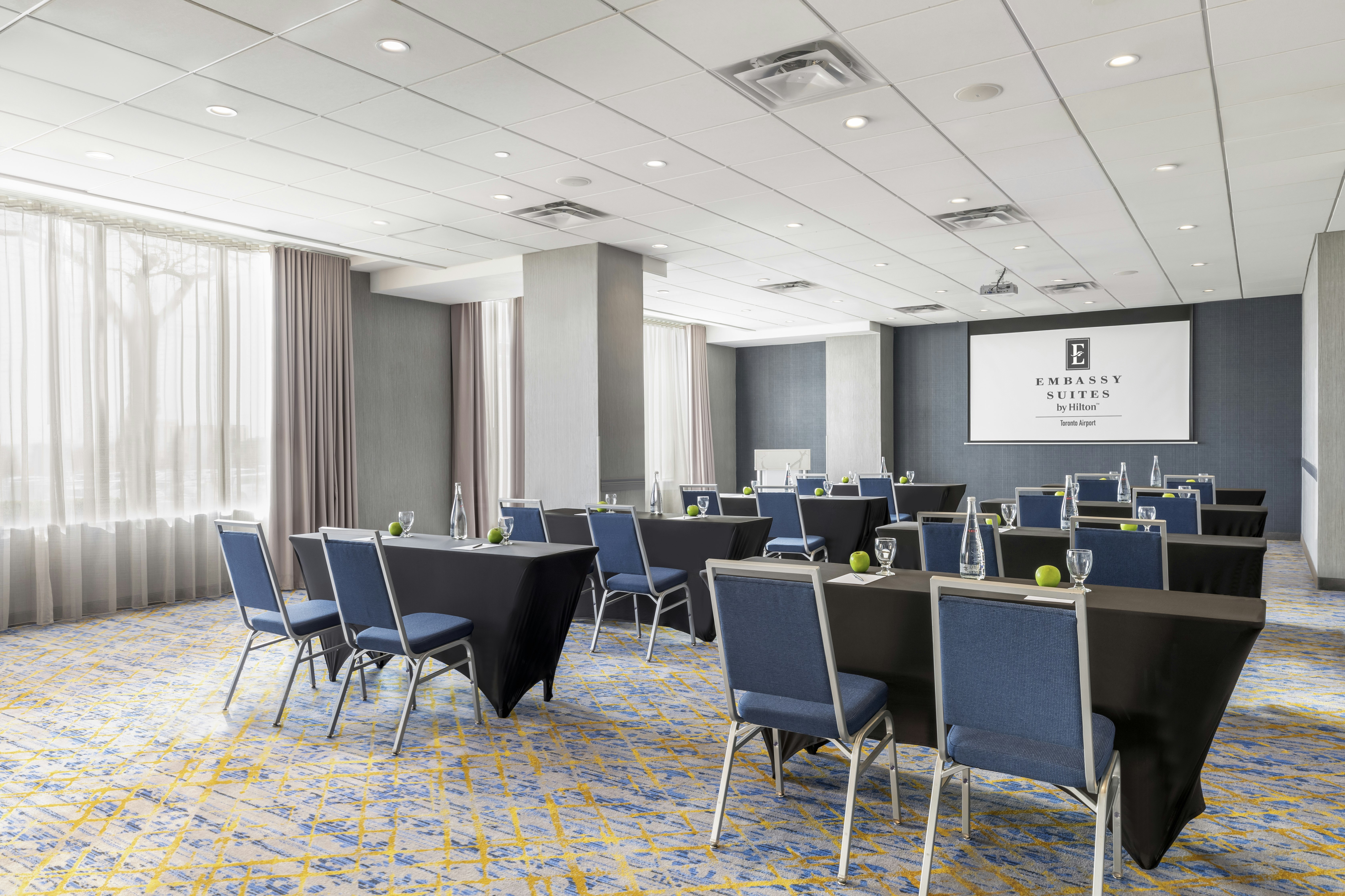 Embassy Suites By Hilton Toronto Airport 46/55