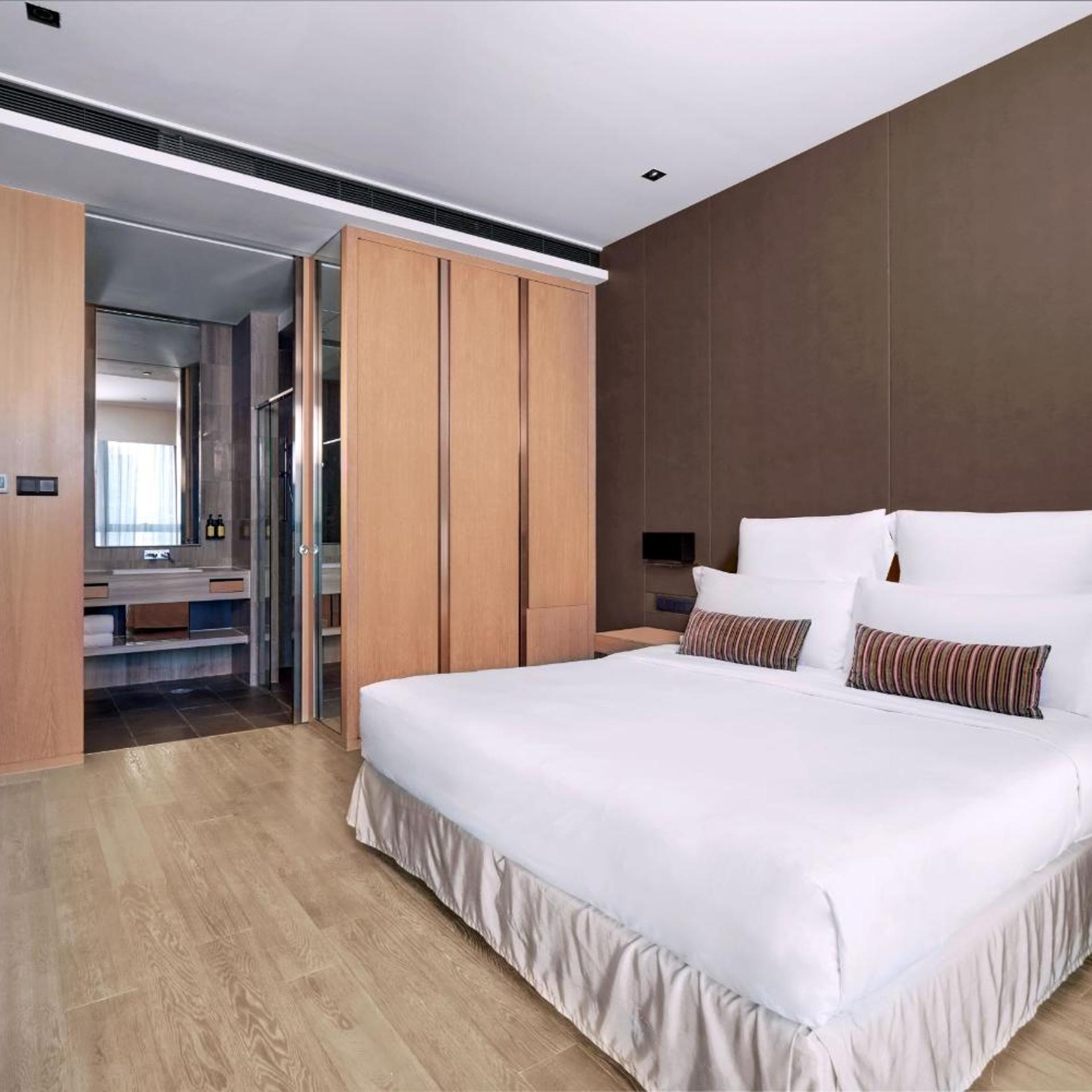 Club Executive Suite