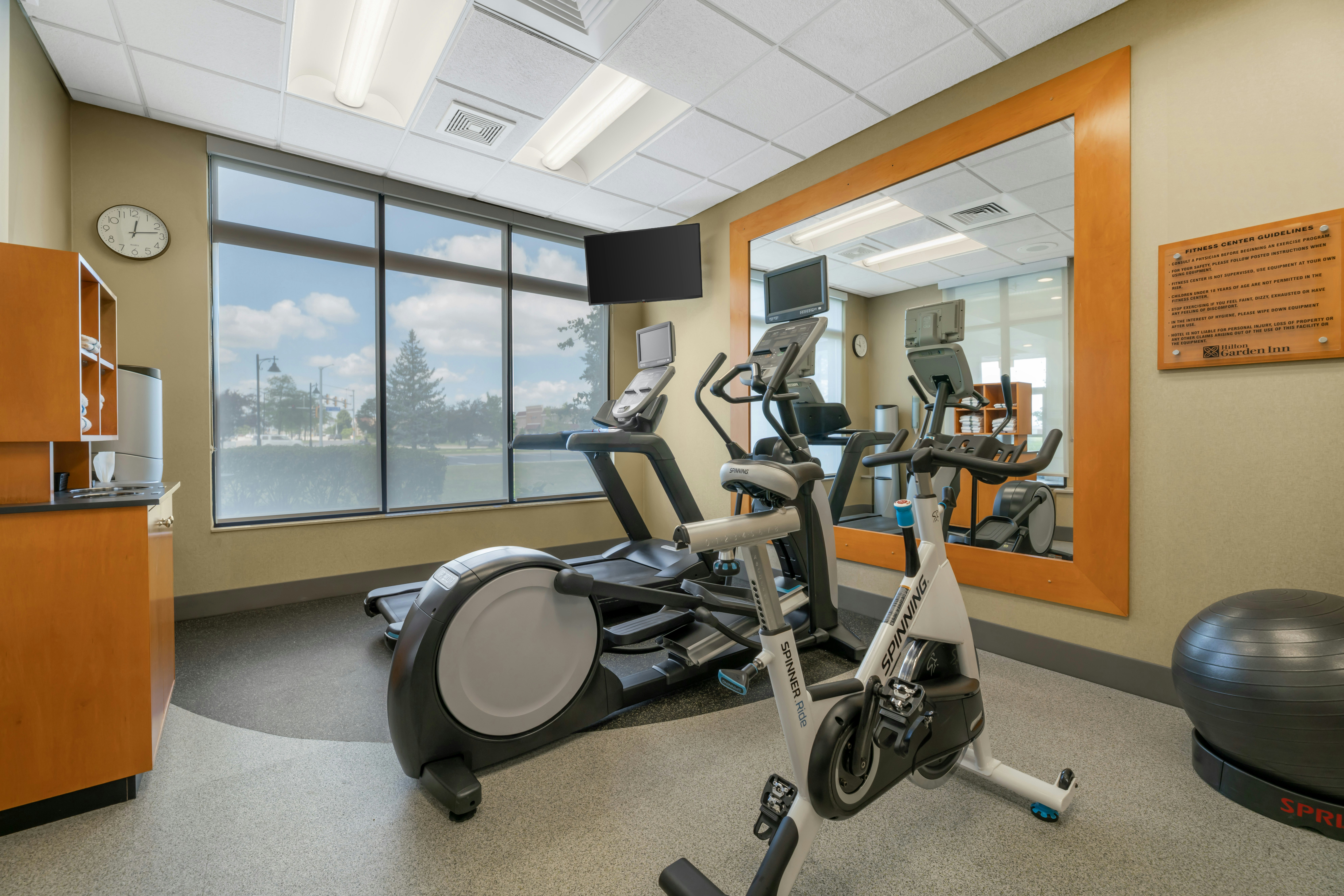 Hilton Garden Inn Oconomowoc 32/74