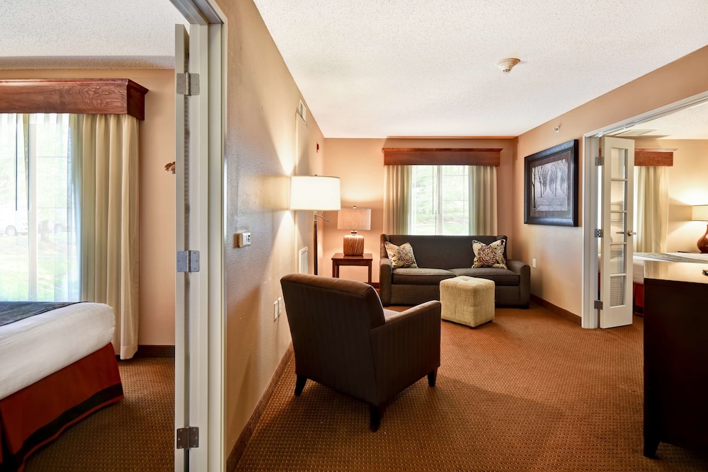 Grandstay Residential Suites Hotel La Crosse 27/62