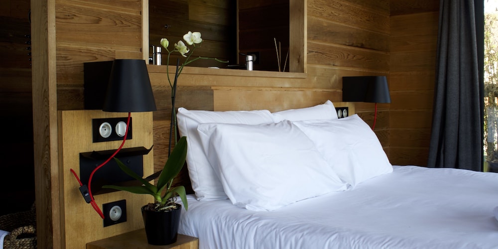 LE DOMAINE DES PRES VERTS SPA 14/50