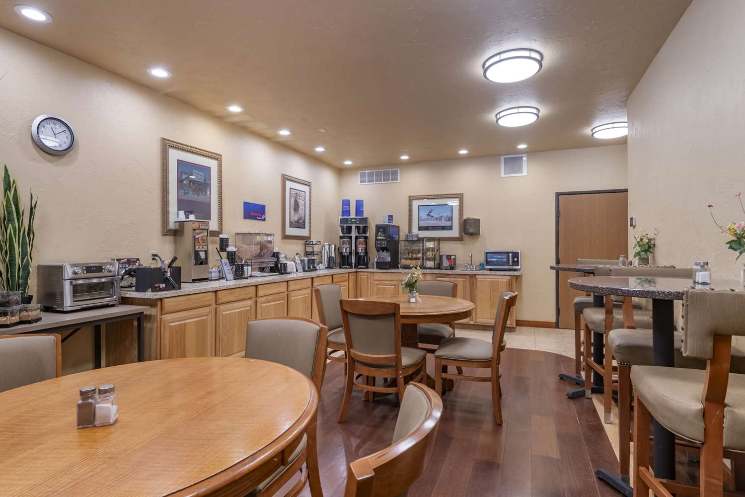 Best Western Devils Tower Inn 10/16