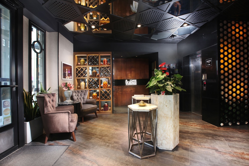 The Haze Hotel Karakoy 60/68