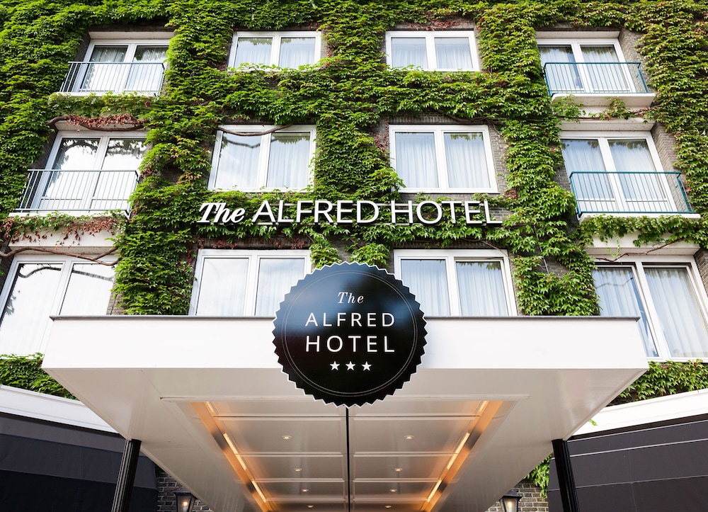 The Alfred Hotel 3/70