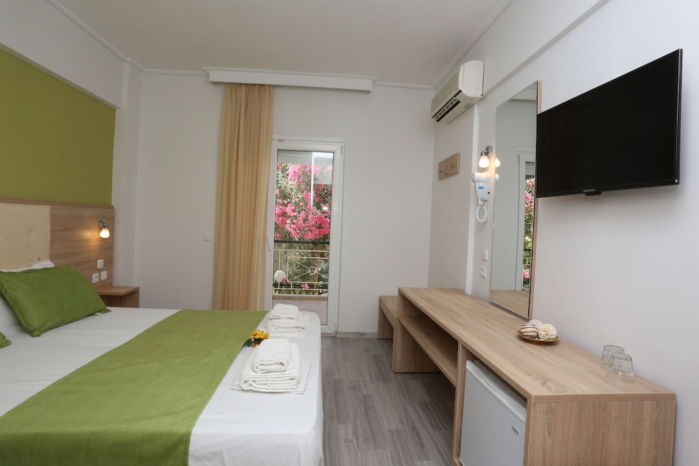SUN HOTEL 30/55