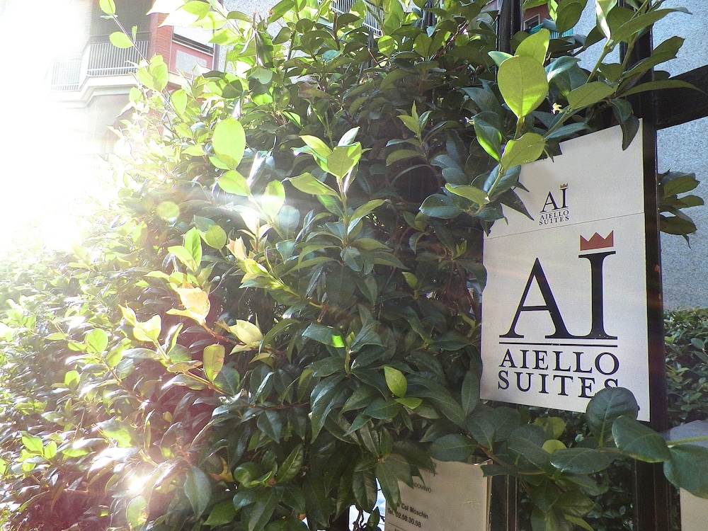 Aiello Suites Executive 26/29