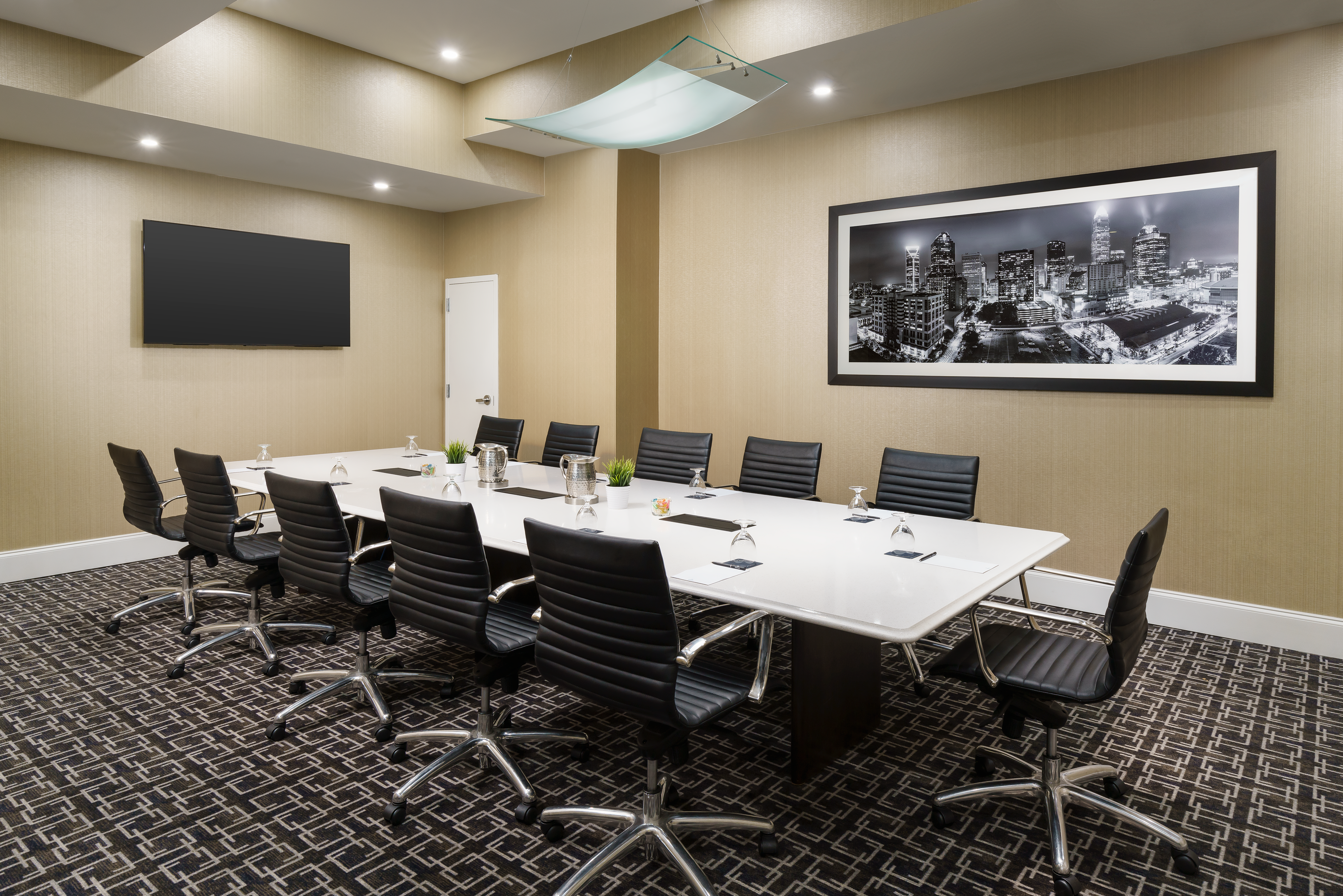 Hilton Charlotte University Place 56/66