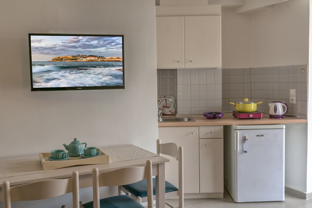 Aloe Apartments & Studios 32/44