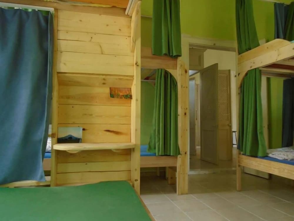 Lotus Garden Hostel 19/35