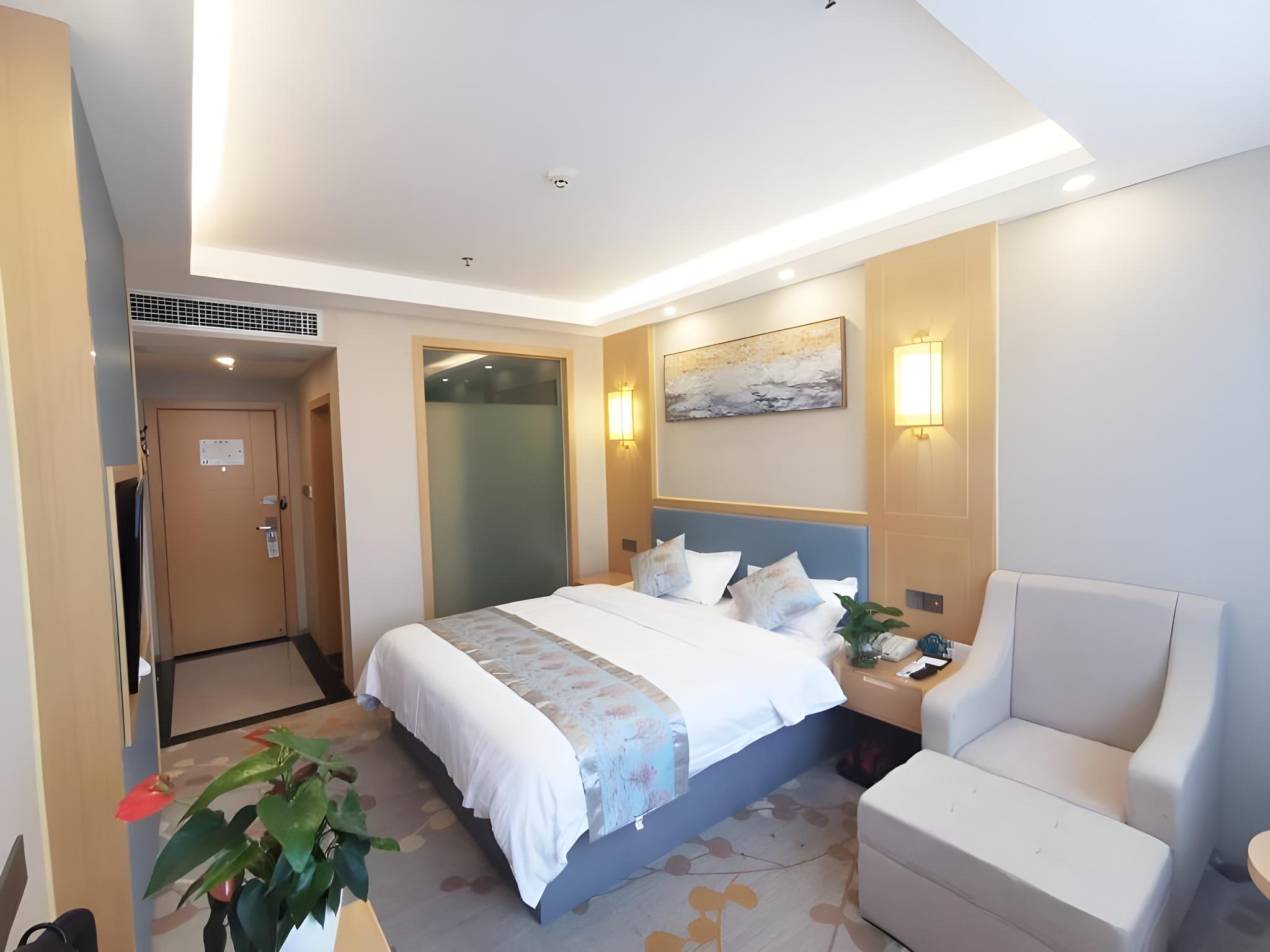 GreenTree Inn Guiyang Wudang District High-speed Railway East Station 15/43