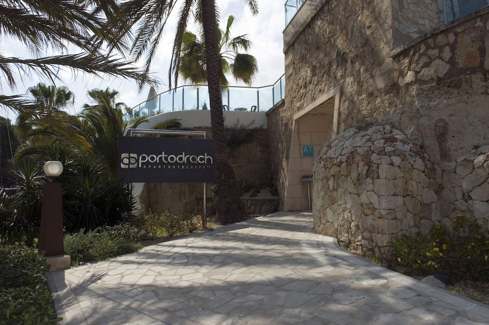 Porto Drach Aparthotel & Suites photo5