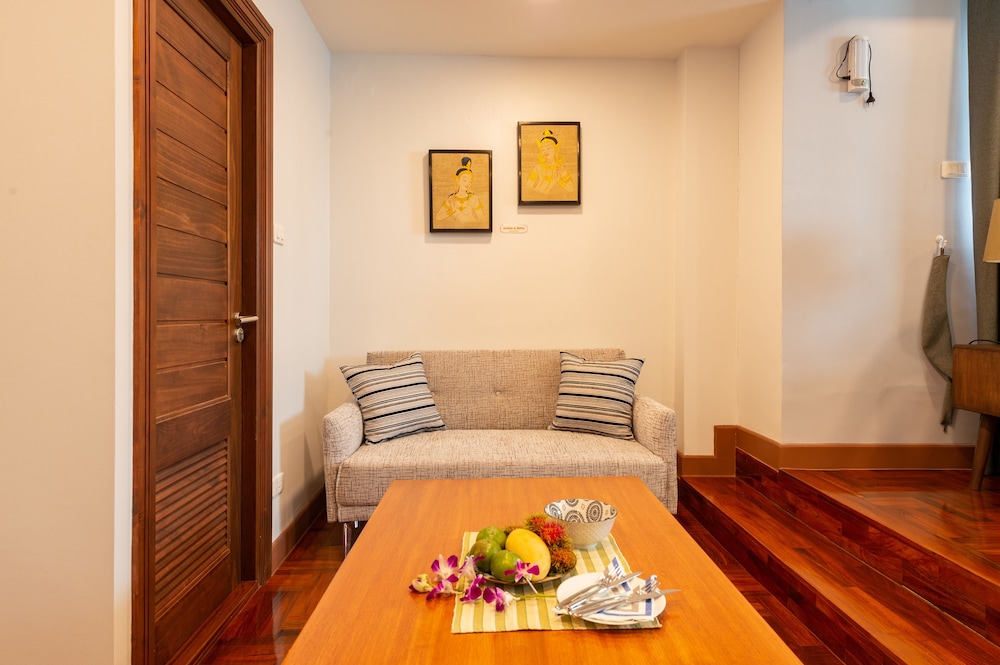 Maneeya Park Residence 27/50