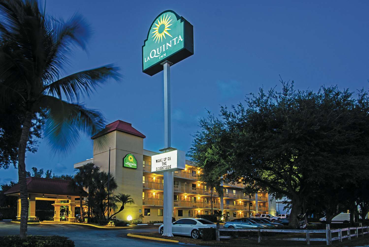 La Quinta Inn by Wyndham West Palm Beach - Florida Turnpike 5/36