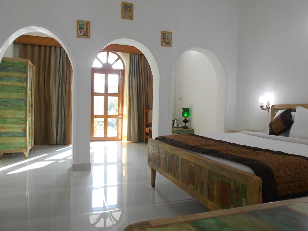Hotel Isabel Palace 20/37