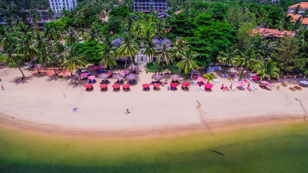 Tropicana Resort 11/74