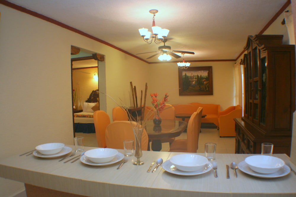 Suites Cancun Center 42/57