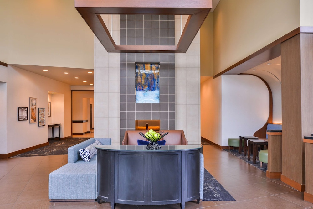 Hyatt Place Herndon/Dulles Airport-East 50/69