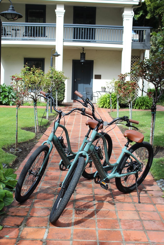 Merritt House Inn 33/52