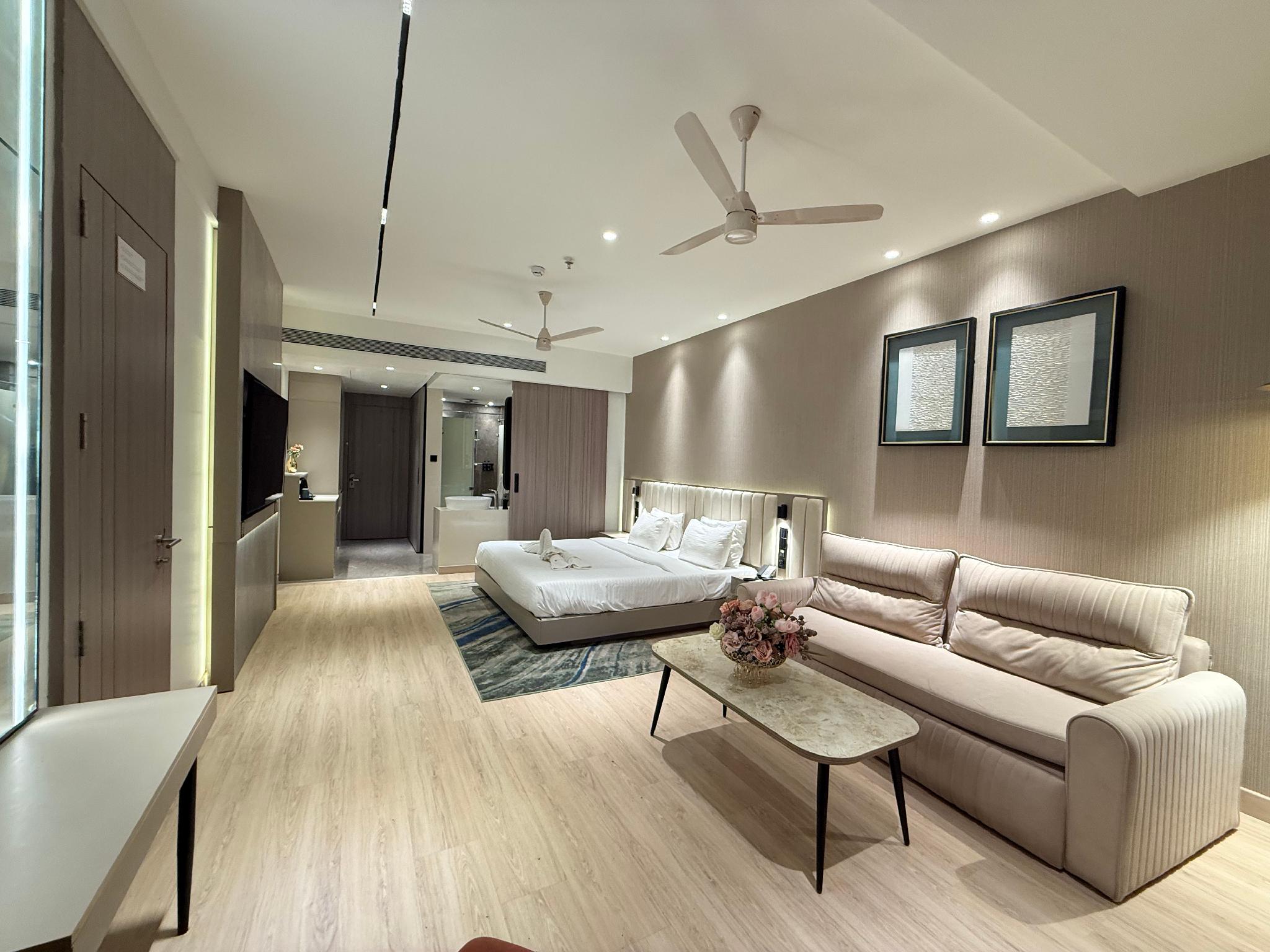 Resort, Deluxe, Double Bed