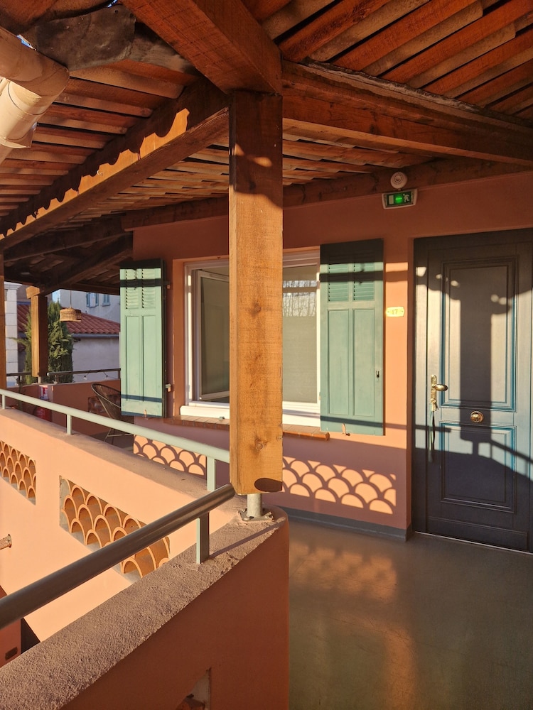 Hôtel Les Lauriers 22/41