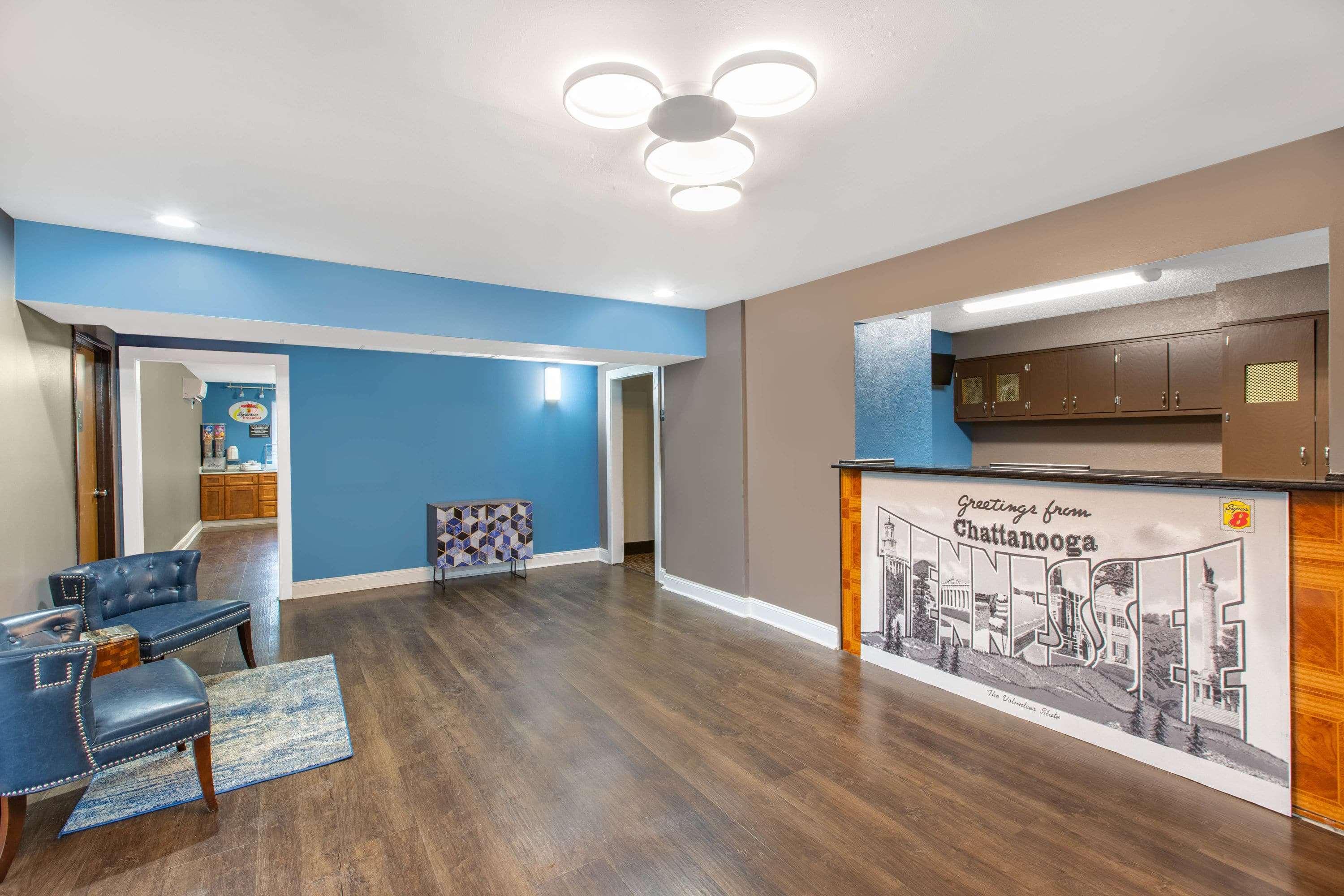 Super 8 By Wyndham Chattanooga Lookout Mountain Tn 3/21