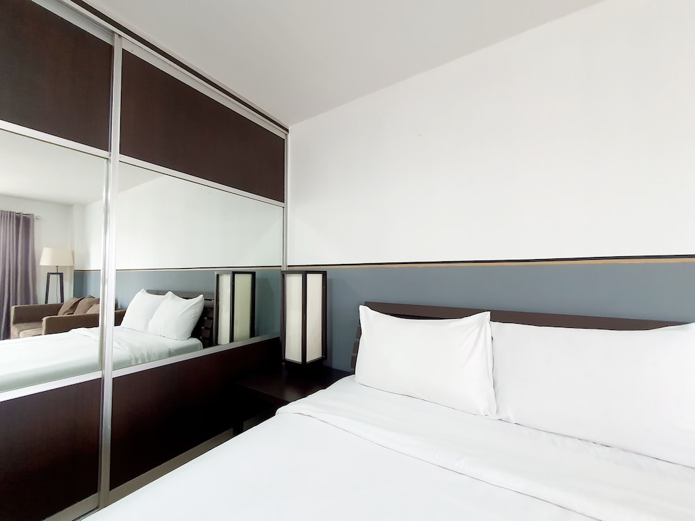 Sathorn Terrace Apartment 15/50