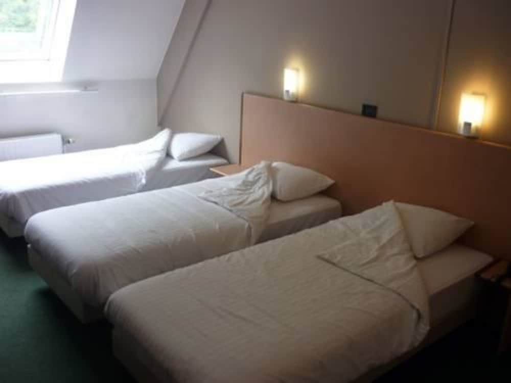 Mercure Namur Hotel 16/48