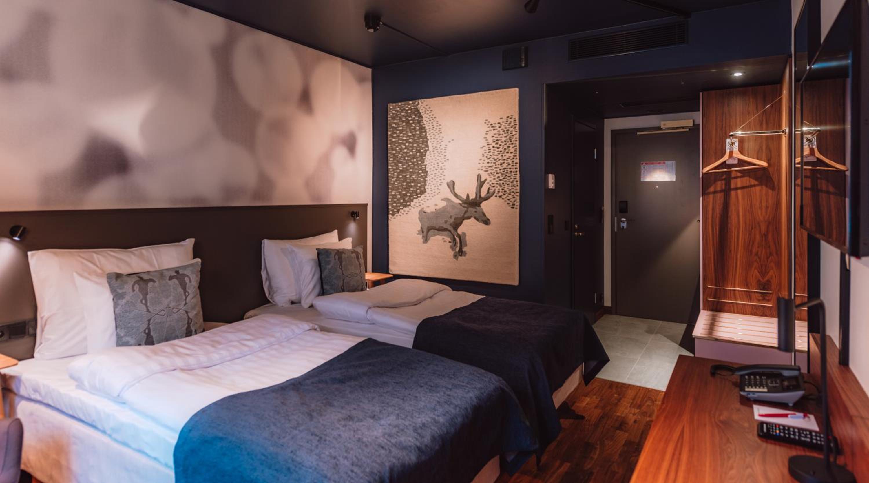 rooms