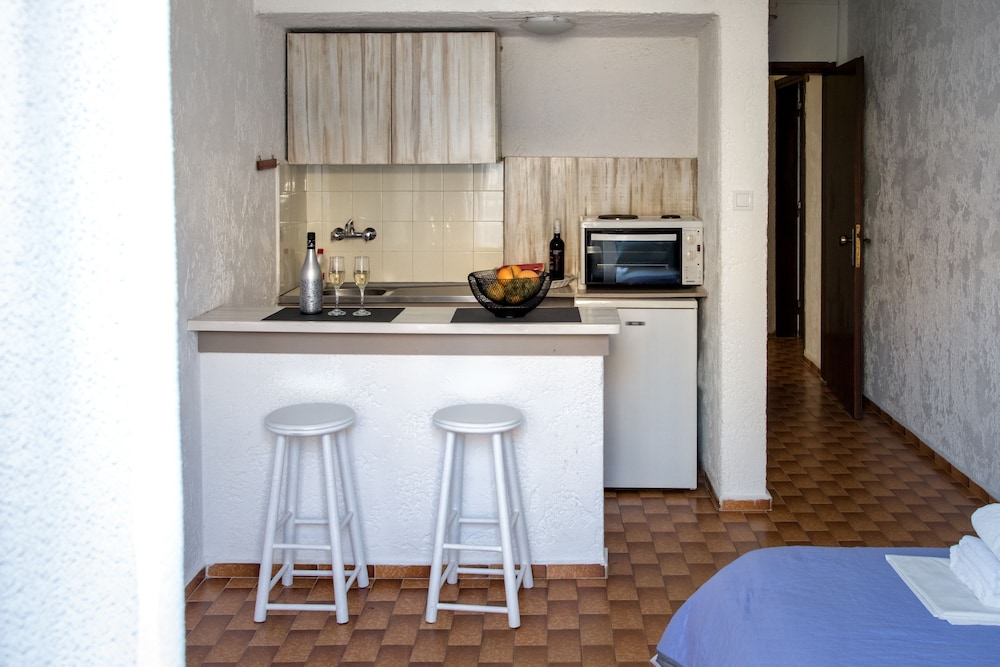 Amazona Apartments 33/50