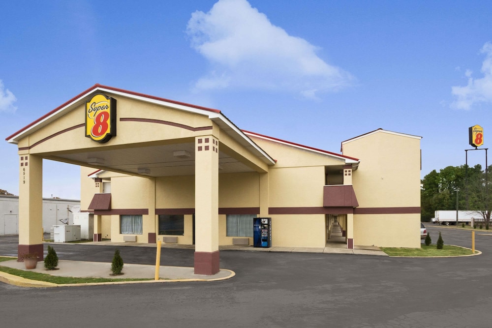Super 8 by Wyndham Chattanooga/East Ridge 4/53