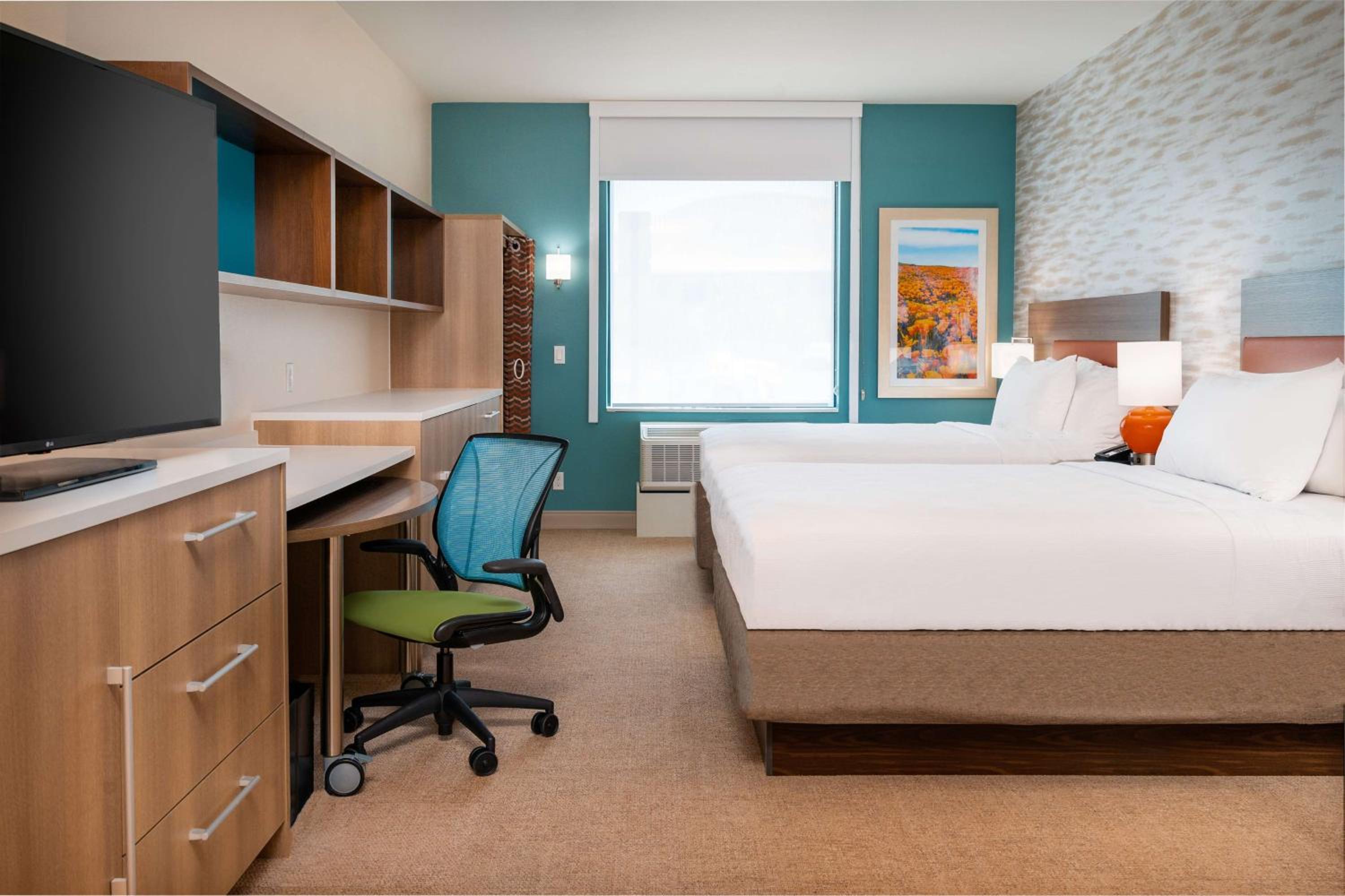 استوديو بسريرين كوين مع أريكة، Home2 Suites By Hilton Corona 4/6