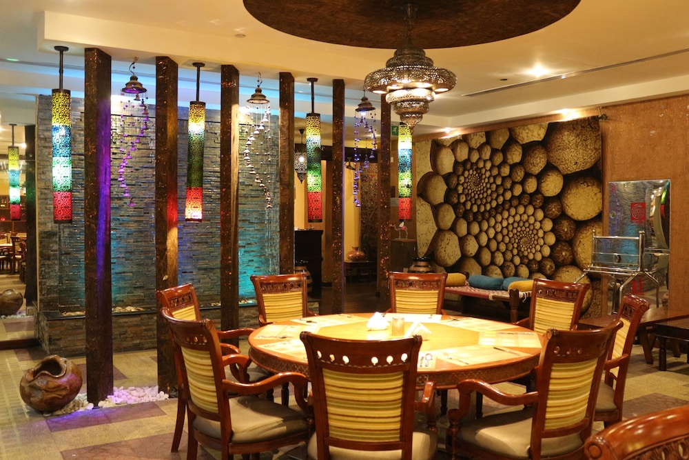 Pearl Executive Hotel Apartment (ex Pearl Park Deluxe Hotel Apartments) 42/50