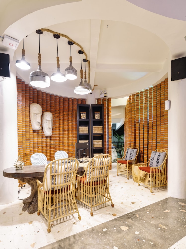 El Tropico Boutique Hotel 31/50