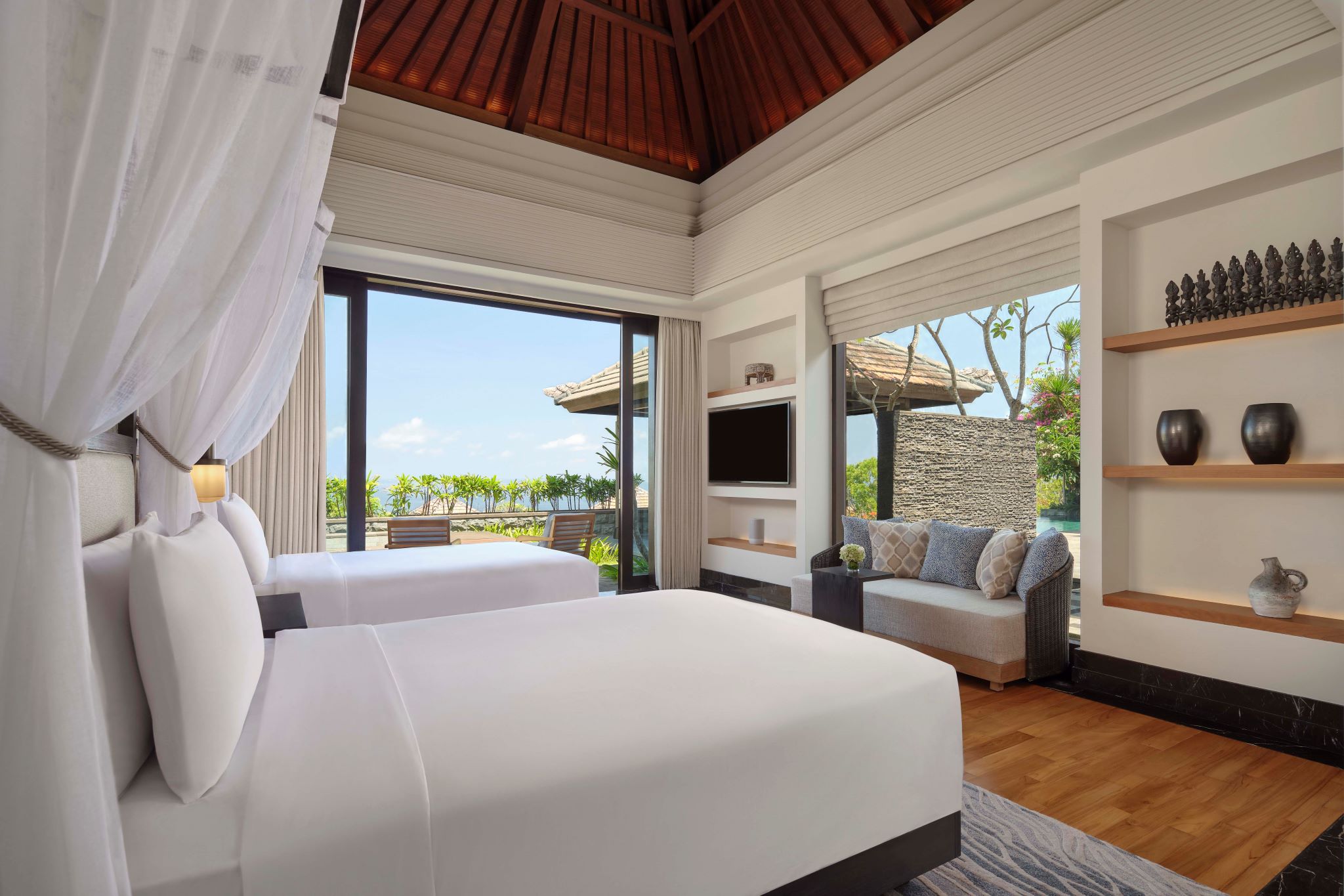 2 Bedrooms, Pool, Ocean, Villa