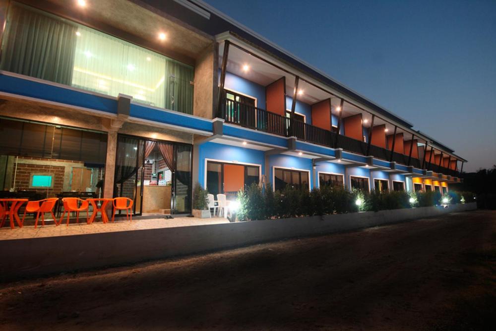 The Aireen Hotel 3/41