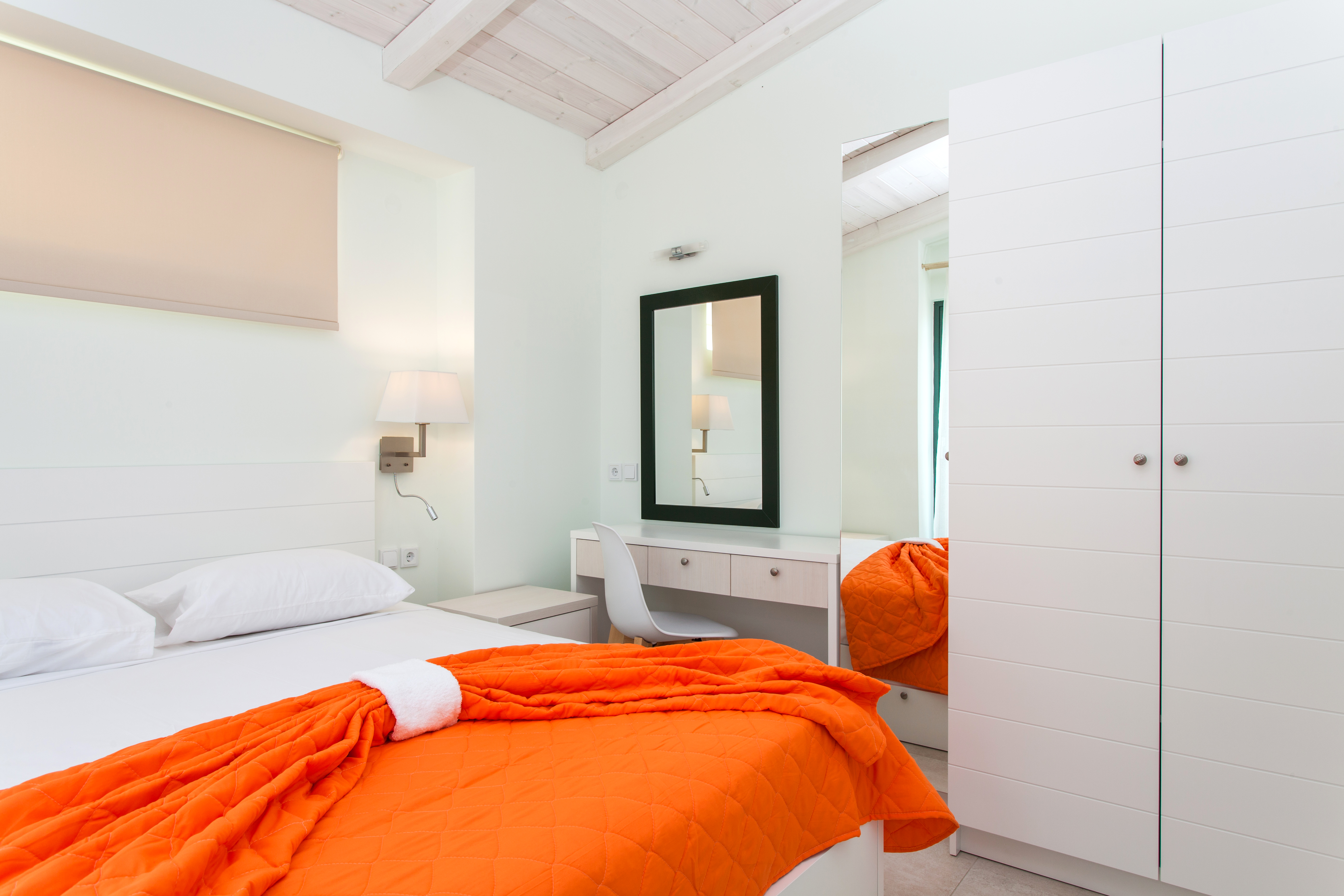 Apartment, Side Sea View