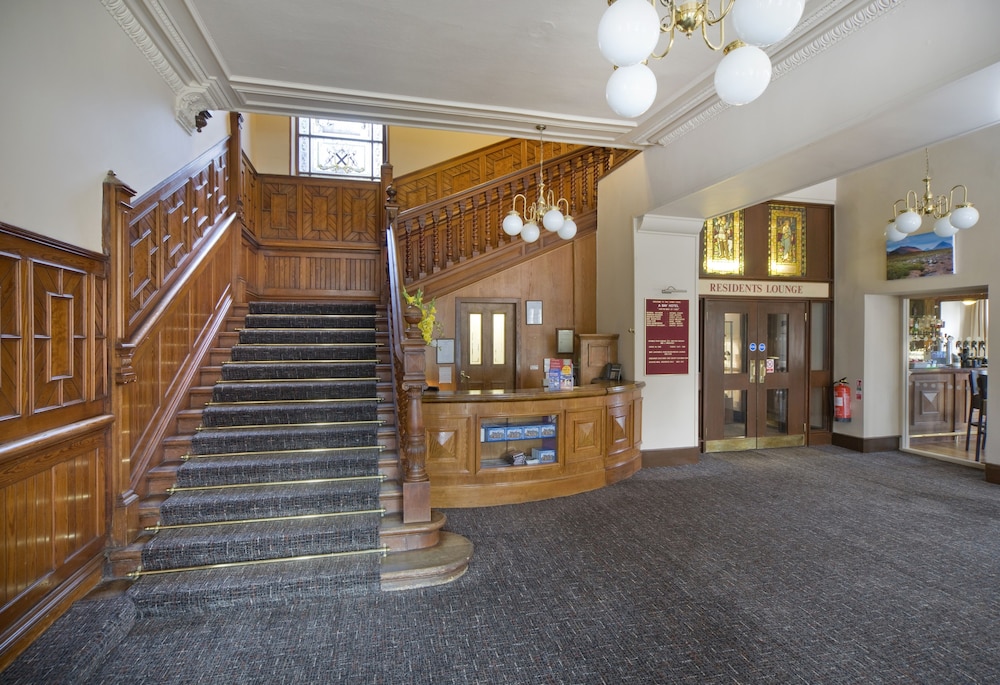 Tarbet Hotel 6/58