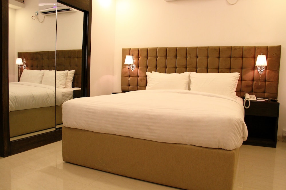 Blossom Hotel 17/48